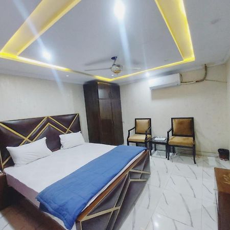 Hotel White Pearl Lahore Exterior photo
